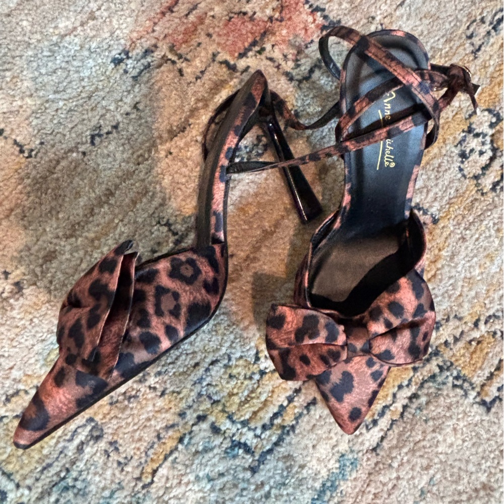 Anne Michelle Brown Leopard Print Heels